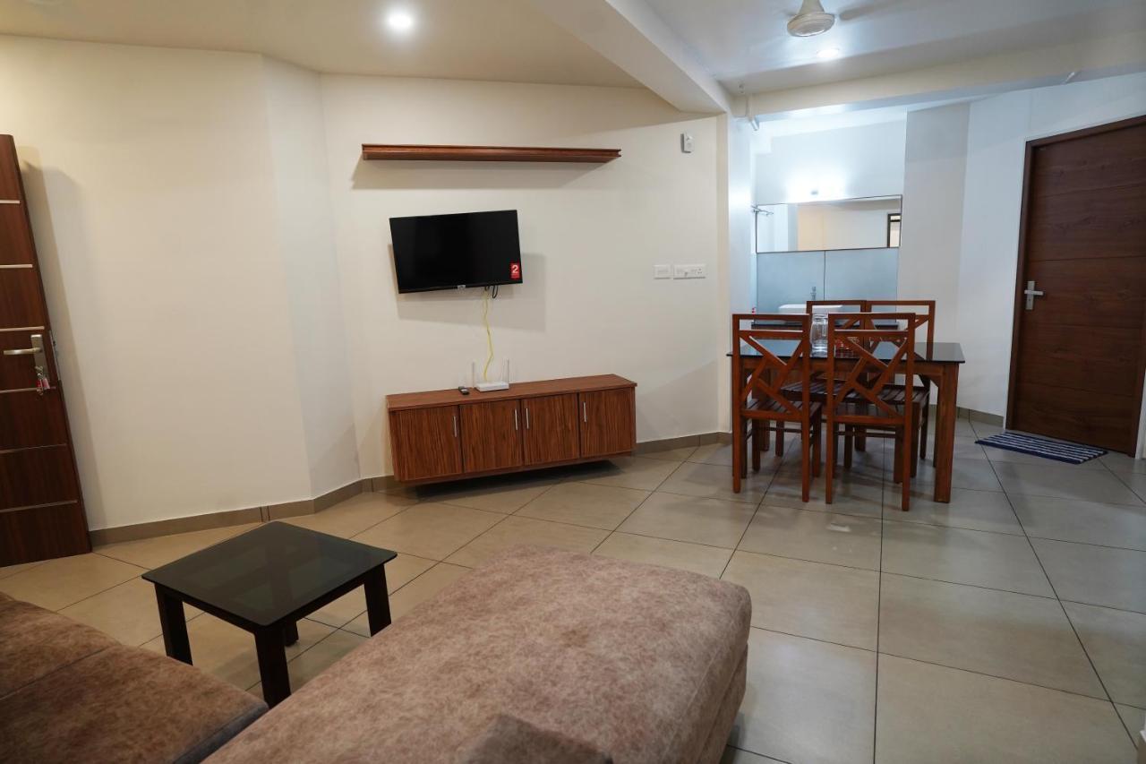 Kadampanattu'S Homestay Kochi Exteriör bild