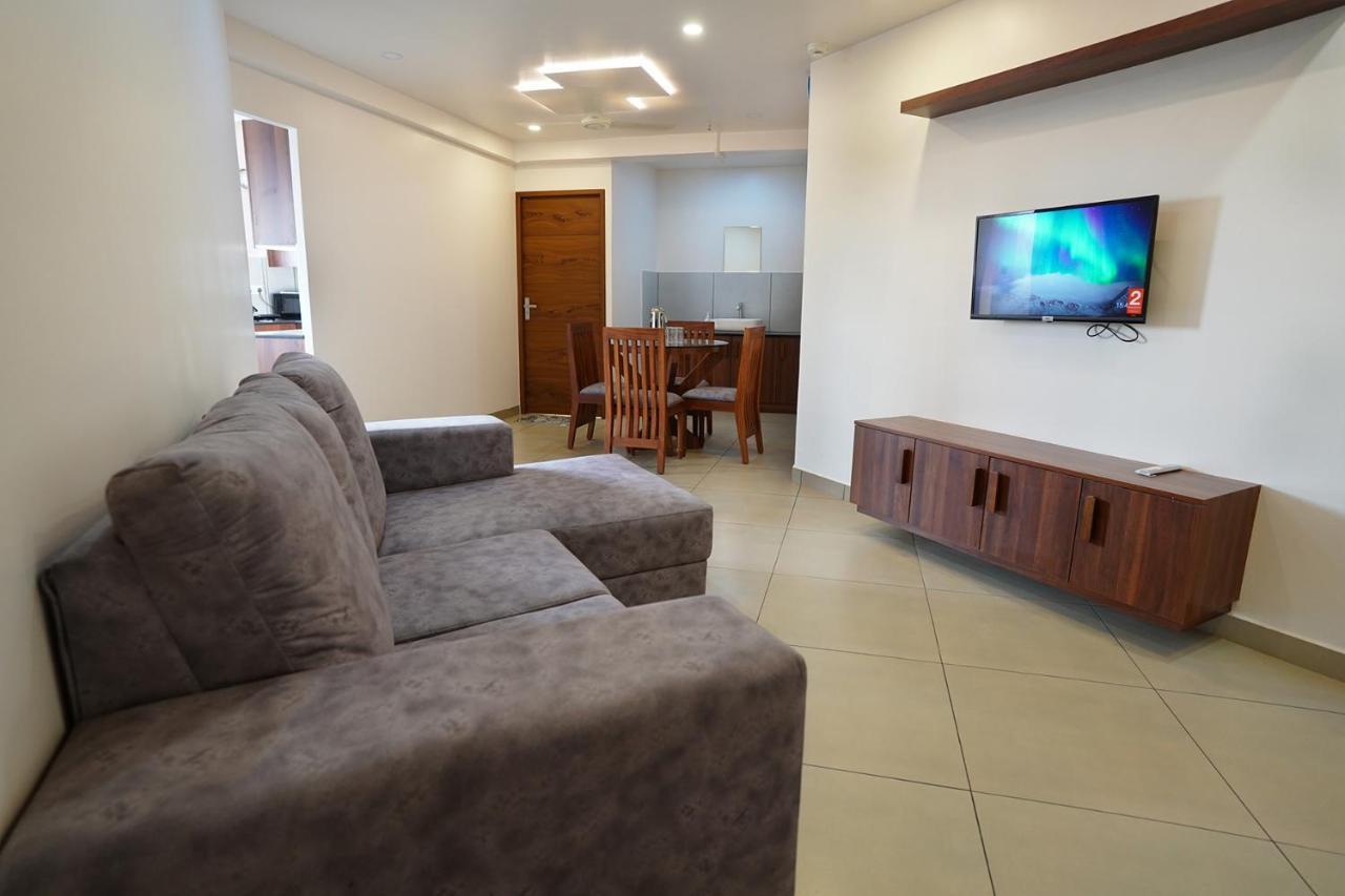 Kadampanattu'S Homestay Kochi Exteriör bild